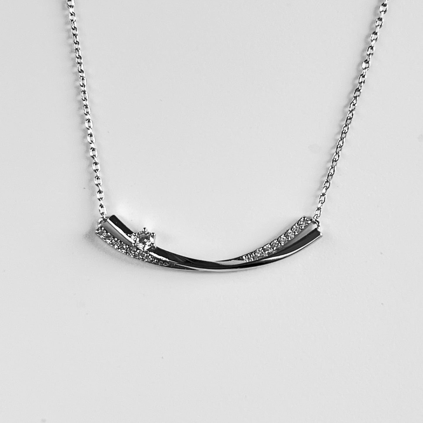 Arc Sparkle Bar Necklace-Silver LM