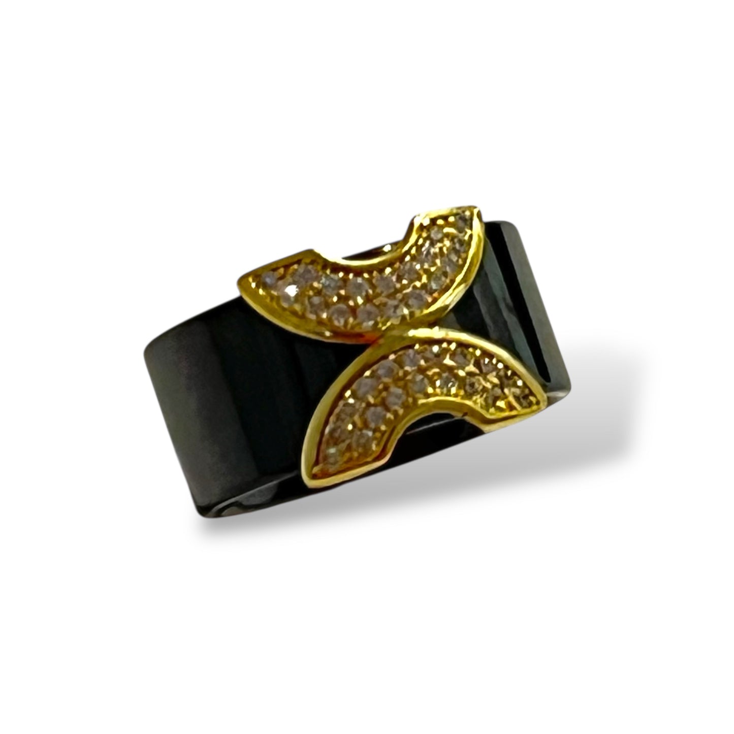 The Obsidian Crest Ring-Gold LM