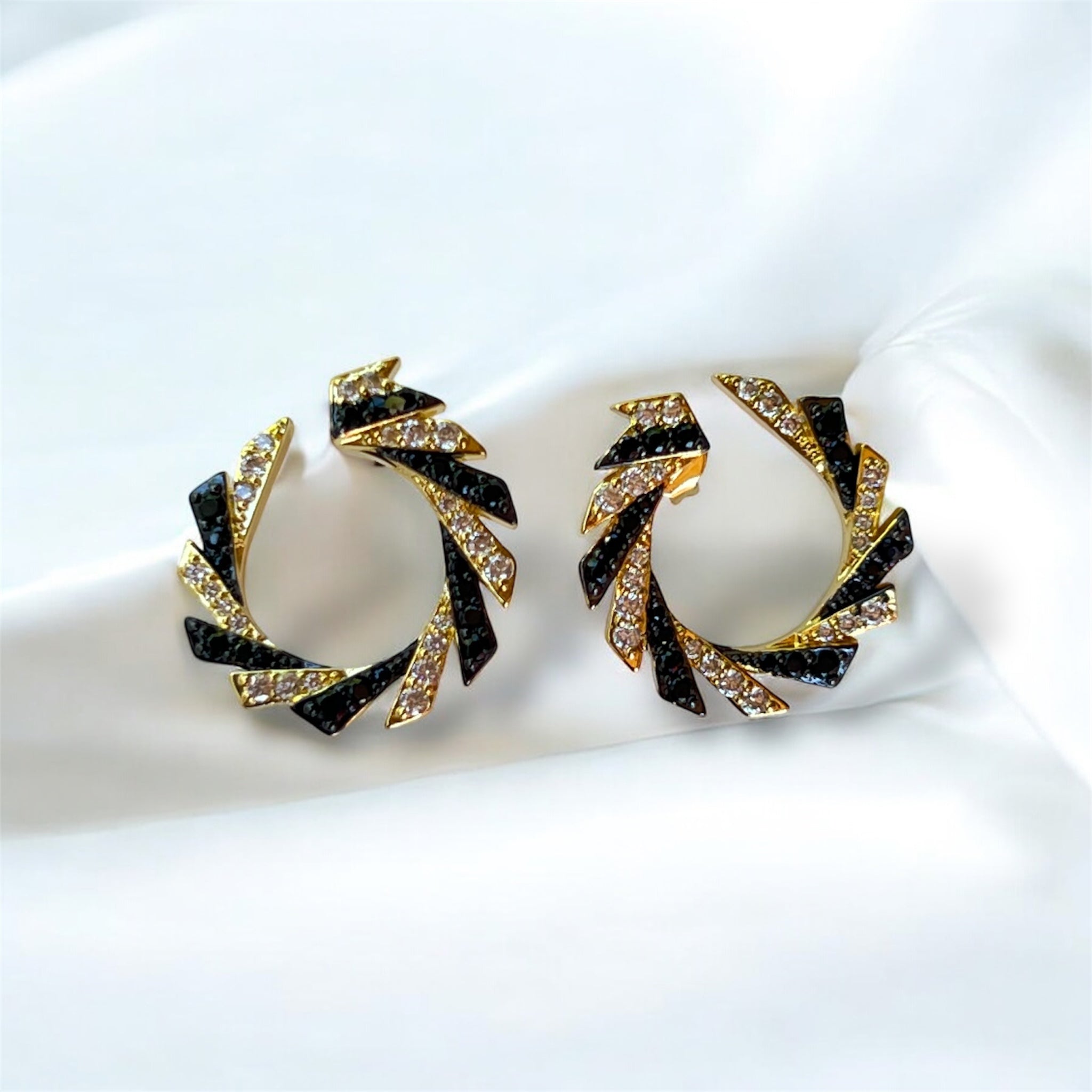 Midnight Swirl Earrings "LM"