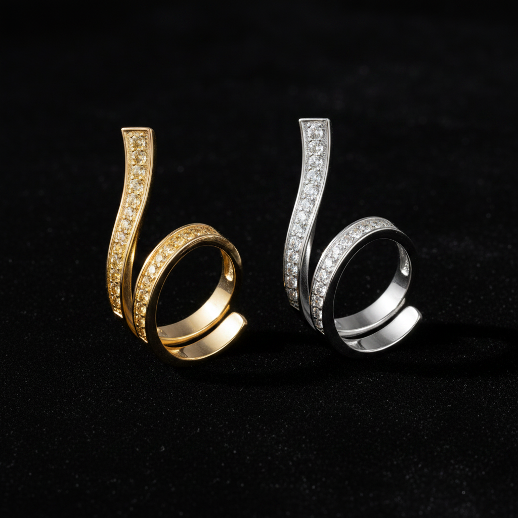 Les Ondes de Lumière Ring – Dark Velvet Flat Lay