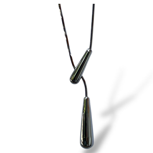 Golden Teardrop Lariat-Silver LM