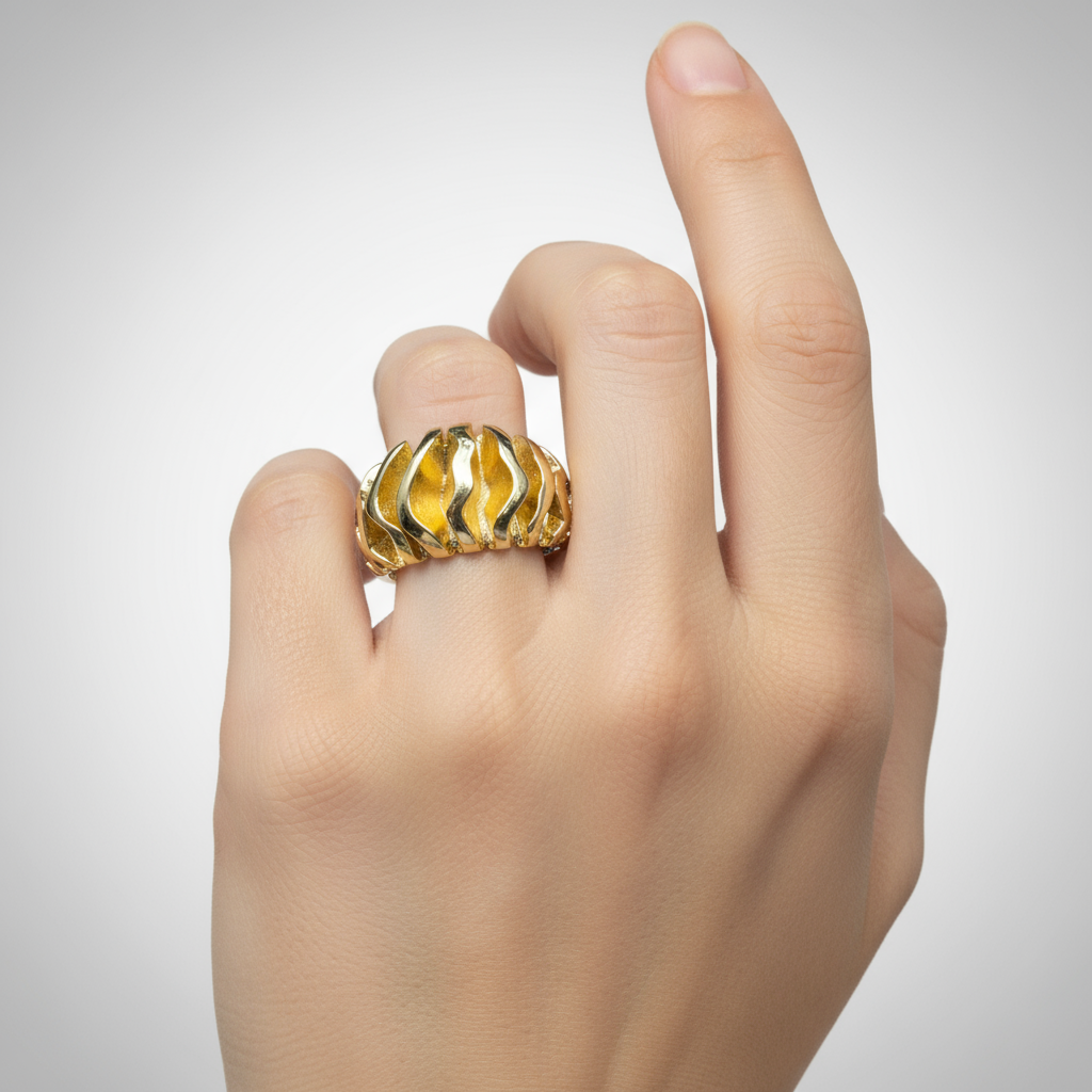 Two-tone wave design ring on model's finger